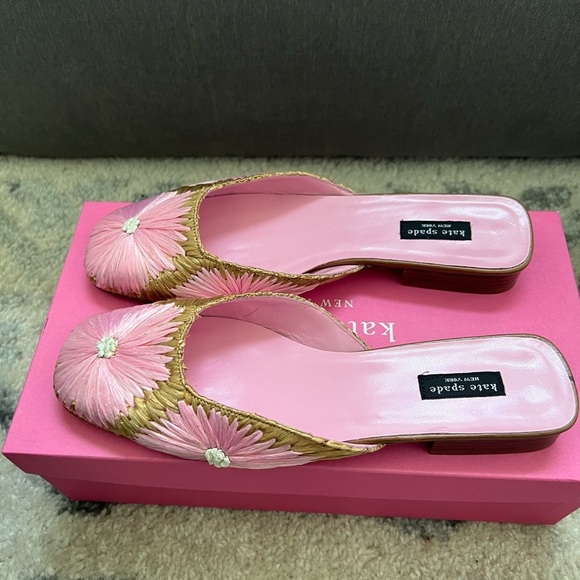 Kate Spade Flats - Picture 3 of 8